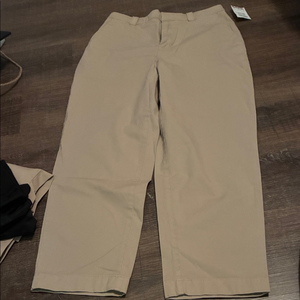 Old Navy Women's Khaki Chinos